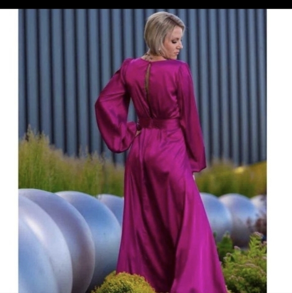 MAGENTA Plunge Neck Deep V maxi dress with slits size small - Picture 2 of 5